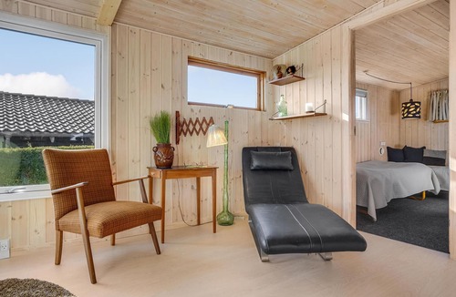 Ronde House | 4 bedroom cozy home in Rønde