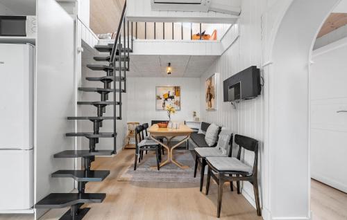 Kramnitse House | 4 Bedroom Cozy Home In Rødby
