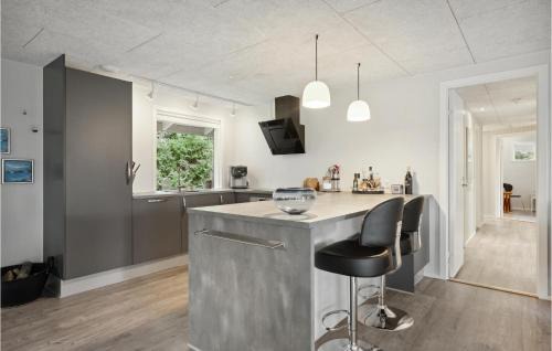 Skjern House | 4 Bedroom Cozy Home In Skjern