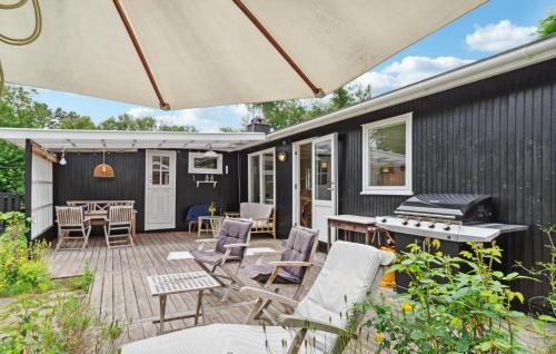 Vejby House | 4 Bedroom Cozy Home In Vejby