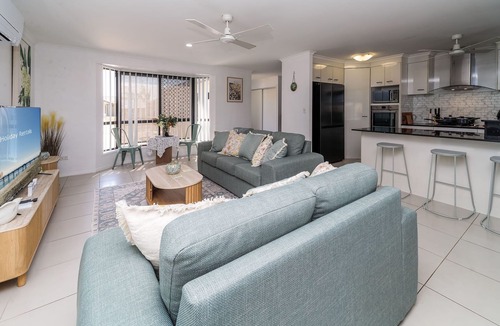 Eli Waters House | 4-Bedroom Endeavour Poolside Escape