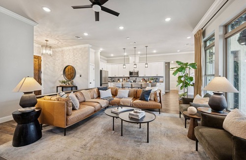 South Arlington House | 4 Bedroom Estate With Pool - 25 min TCU and AT&T