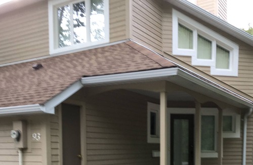 Gravenhurst Cabin | 4 Bedroom Family Cottage with Taboo Resort access