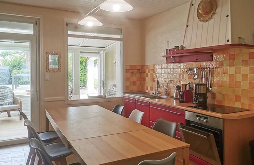 LʼAiguillon-sur-Mer House | 4 bedroom amazing home in L'Aiguillon la Presqu'