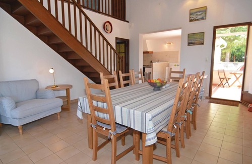 Saint-Laurent-La-Vernede House | 4 bedroom accommodation in St-Laurent-la-Vernède