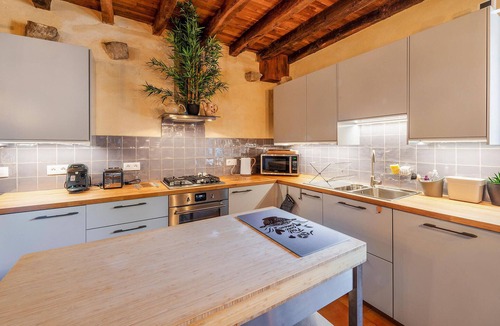 La Coudre House | 4 bedroom gorgeous home in Argentonnay