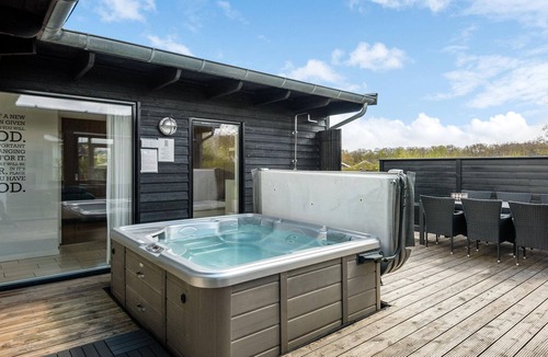 Pøt Strandby House | 4 bedroom gorgeous home in Juelsminde