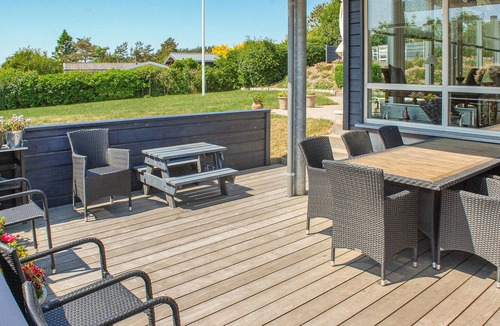 Egsmark Strand House | 4 bedroom gorgeous home in Ebeltoft