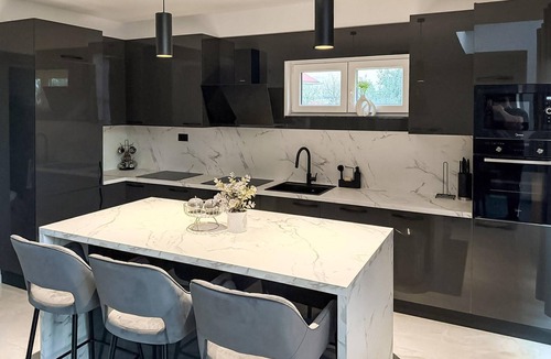 Raslina House | 4 bedroom gorgeous home in Raslina