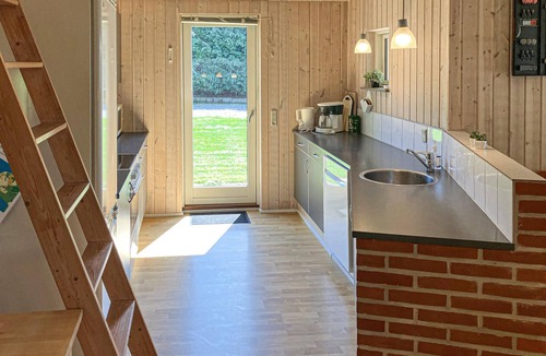 Hvalpsund House | 4 bedroom gorgeous home in Farsø