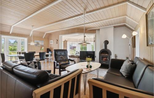 Rømø Kirkeby House | 4 Bedroom Gorgeous Home In Rømø