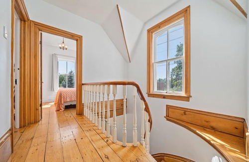 Prince Edward House | 4 Bedroom Historic Home | Picton