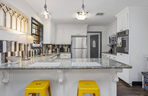 Lake Charles House | 4 Bedroom Home in Moss Bluff, La