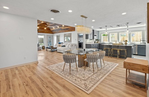Prien House | 4 Bedroom Home with Pool