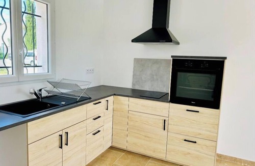 Laudun House | 4-bedroom house for 8 people