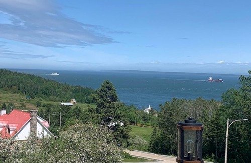 Port-au-Persil House | 4-bedroom house in awesome Saint-Siméon with AC, WiFi