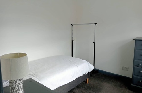 Harehills House | 4 bedroom house in Leeds