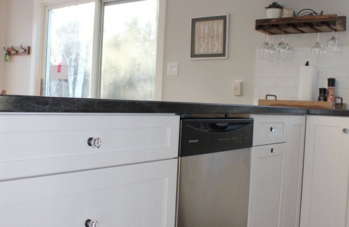 Stanhope Cottage | 4-bedroom house in Stanhope - walk to the beach!