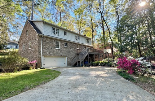 Tuscaloosa House | 4-bedroom house in the Historic District of Tuscaloosa. Walking distance to UA