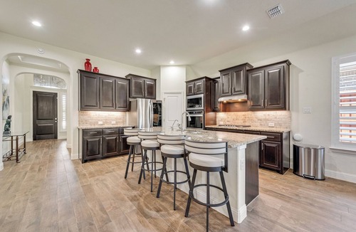 Parker County House | 4-bedroom house in charming Aledo - ALE, Corporate & World Cup Travelers
