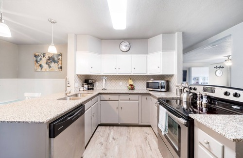 Landon Branch House | 4 bedroom house near, 15 min from Magnolia