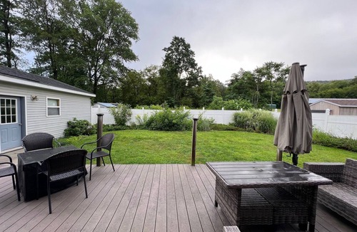 De Ruyter House | 4-bedroom house on DeRuyter Lake with WiFi, Fitness room, AC and Hot Tub!
