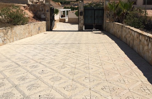 Los Vives Villa | 4 Bedroom House private pool, BBQ, sleeps 8 8 minute walk into the village