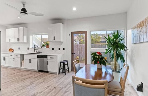 Poway House | 4-bedroom house with Pool in Poway