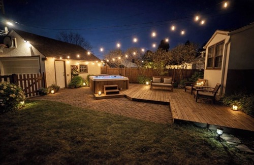 Cleveland House | 4 bedroom house- work group discount!