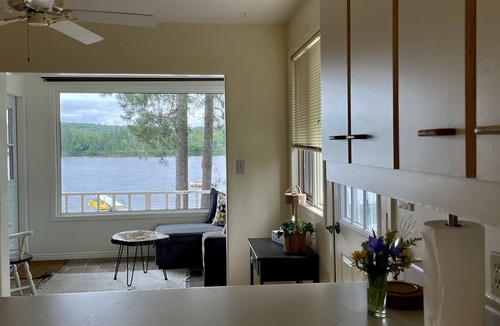 Lake St. Peter House | 4 Bedroom Lake House on Lake St Peter