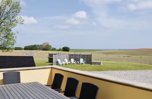 Rudkobing Apartment | 4 bedroom lovely apartment in Rudkøbing