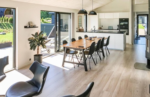 Kelstrup House | 4 bedroom lovely home in Haderslev