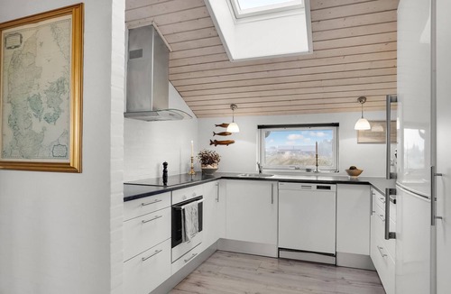 Hirtshals House | 4 bedroom lovely home in Hirtshals