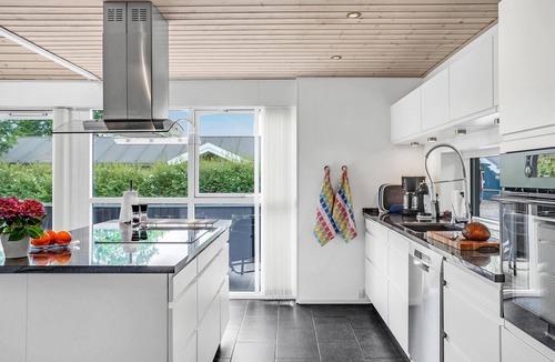 Grena Strand House | 4 bedroom lovely home in Grenaa