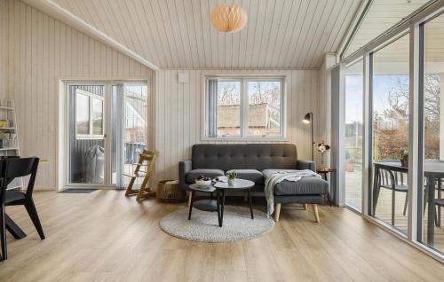 Asserbo House | 4 Bedroom Lovely Home In Liseleje