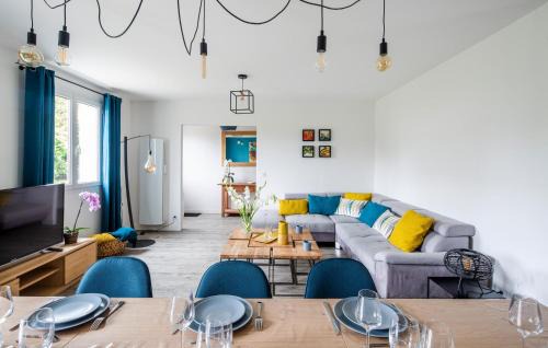 Cancale House | 4 Bedroom Lovely Home In Cancale
