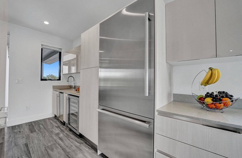 North Beach House | 4-bedroom Luxury Oceanfront Beach Villa