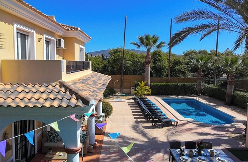 Hoya de los Patos Villa | 4 Bedroom Luxury Villa with 15m Heated Private Pool for Up-To 10 Guests