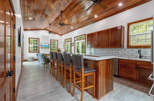 New Town House | 4-bedroom New Construction house with private pool in Key West