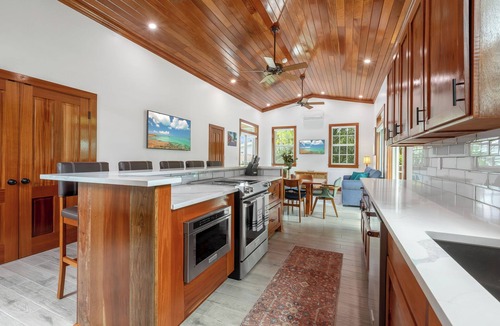 New Town House | 4-bedroom New Construction house with private pool in Key West
