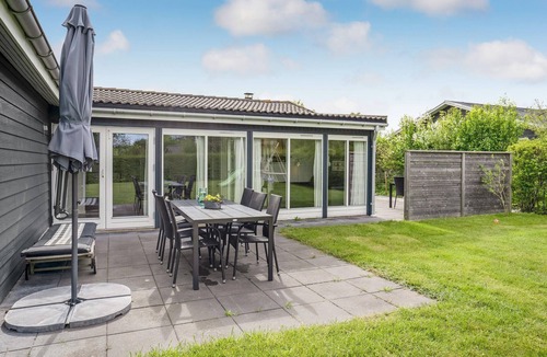 Frolunde House | 4 bedroom nice home in Slagelse