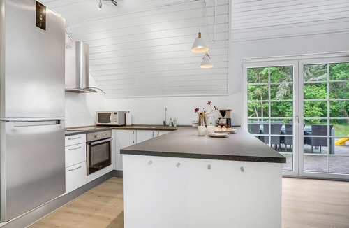 Øhuse House | 4 bedroom nice home in Ulfborg