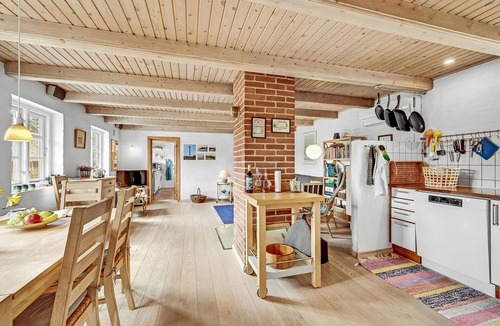 Øhuse House | 4 bedroom nice home in Ulfborg