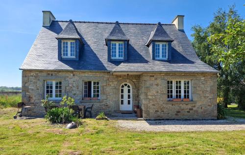 Plouigneau House | 4 Bedroom Nice Home In Plouigneau
