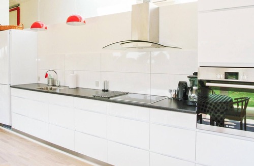 Østerskov House | 4 bedroom nice home in Humble