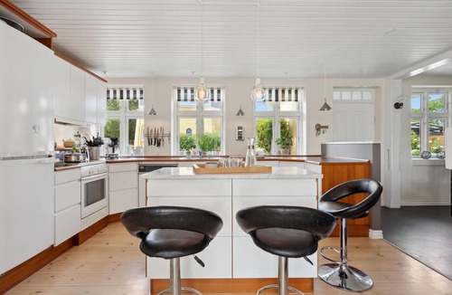 Bovense House | 4 bedroom nice home in Nyborg