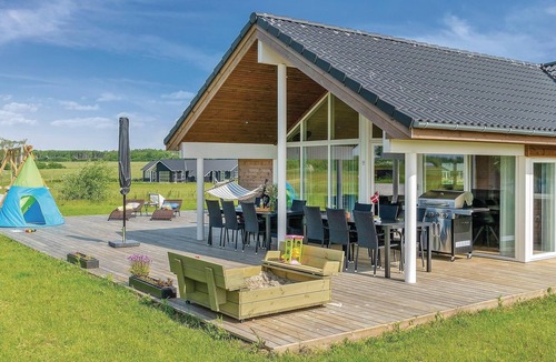 Saksild Strand House | 4 bedroom nice home in Odder