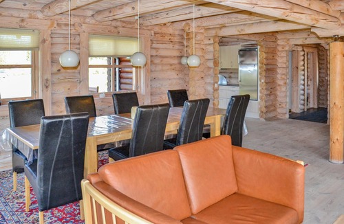 Skjern House | 4 bedroom nice home in Skjern