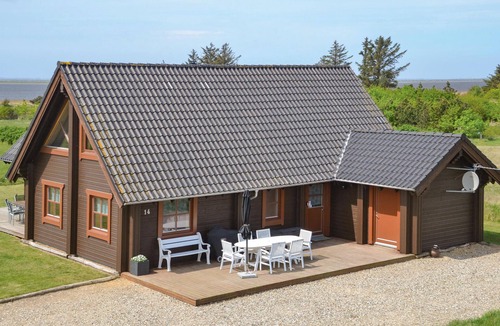 Skjern House | 4 bedroom nice home in Skjern