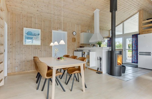 Skovmose House | 4 bedroom pet friendly home in Sydals